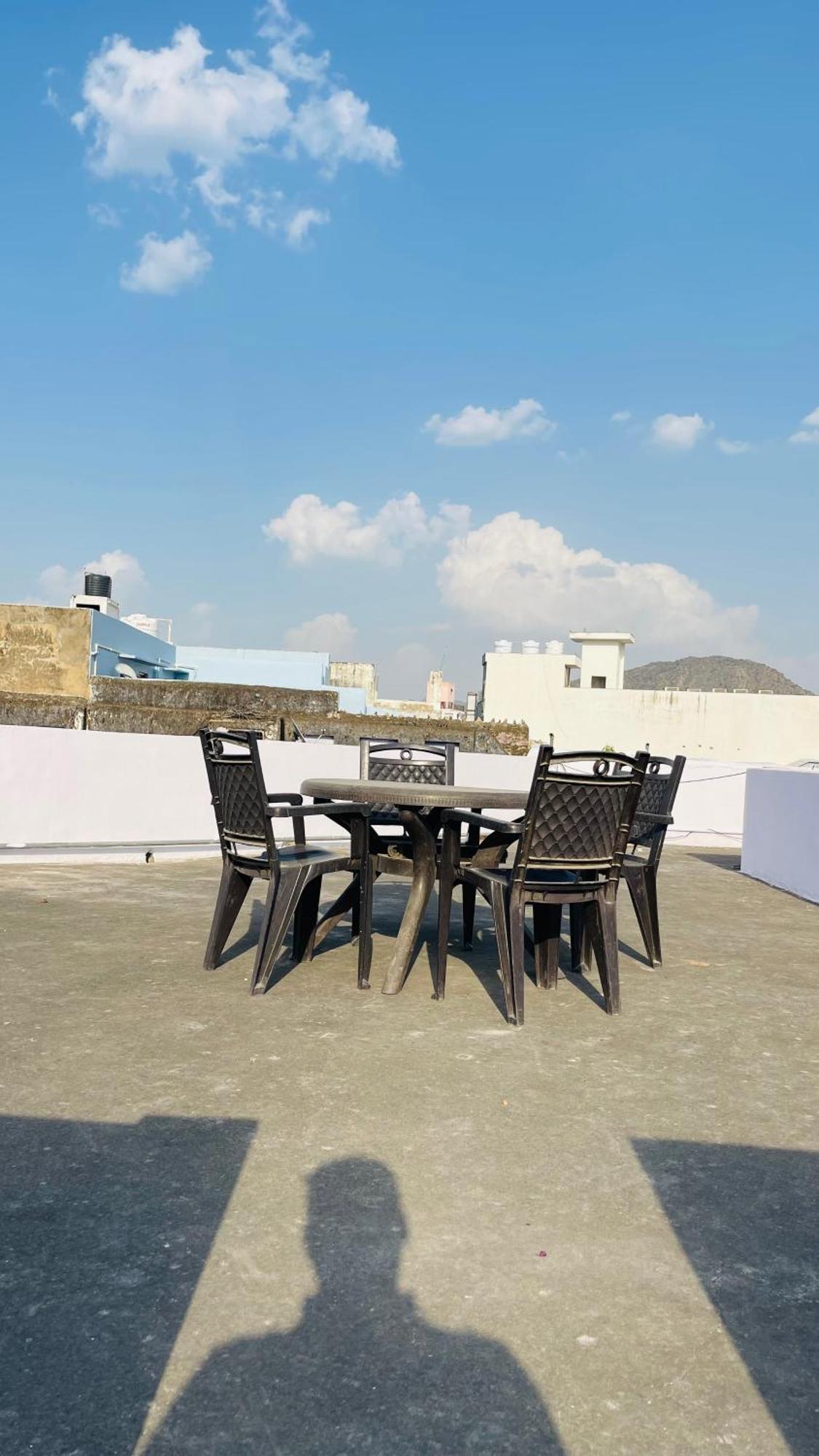 פושקאר Mayur Guest House מראה חיצוני תמונה
